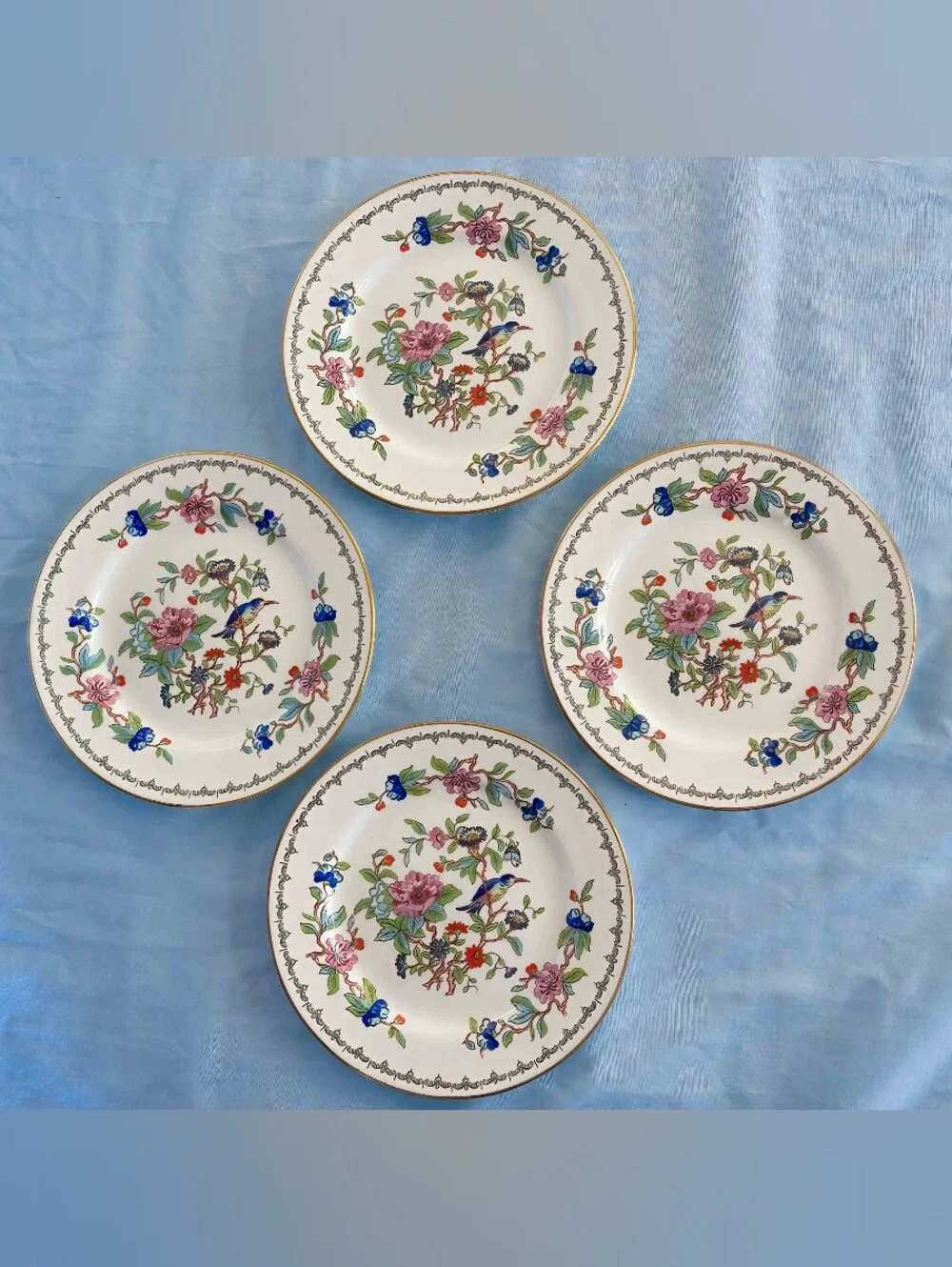 Beautiful Aynsley Pembroke Bread And Butter Plates 4 Set Made In England